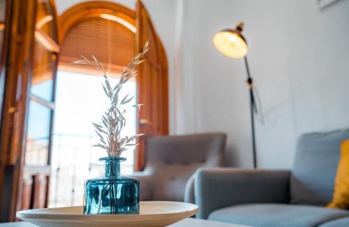 Beiro Apartment | Apartamento turístico moderno con parking QH Plaza San Isidro