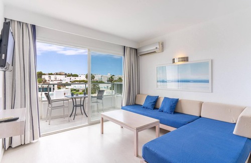 Cala Ferrera Apartment | Apartamentos Ferrera Secret 2 with Balcony & Wi-Fi