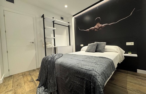 Leon Hotel | Apartamentos Identia by gaiarooms