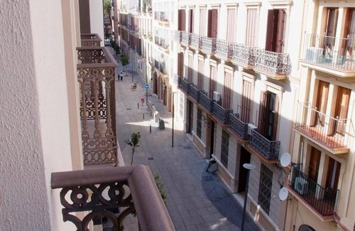 Ensanche Centro Apartment | Apartamentos NONO by Charming Stay