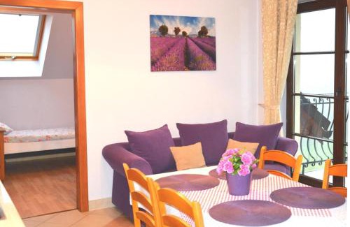 Stronie Slaskie Bed & Breakfast | Apartamenty Dom na Wzgórzu Gardenia