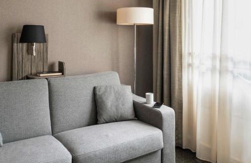 Puteaux Apartment | Aparthotel Adagio La Défense Esplanade