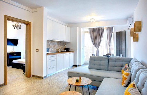 Mamaia-Sat Apartment | Aparthotel Ella Alezzi