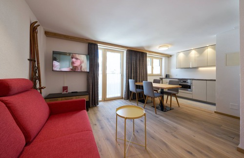 Ravaisch Apartment | Aparthotel Grischuna