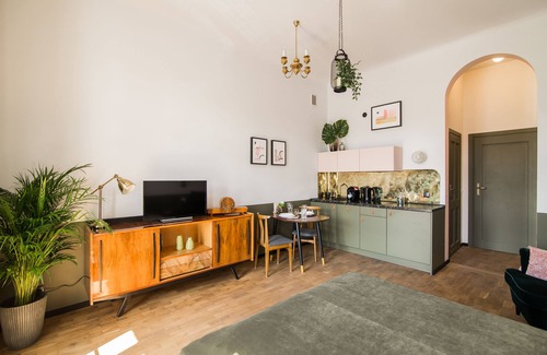 Srodmiescie Hotel | Aparthotel Nowy Świat 28