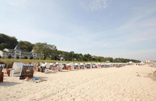 Binz Apartment | Aparthotel Ostsee FeWo 10 Balkon, Meerblick, Strand