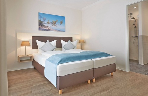 Boergerende-Rethwisch Apartment | Aparthotel Waterkant Suites, Suite 4-77 for up to 6 people.