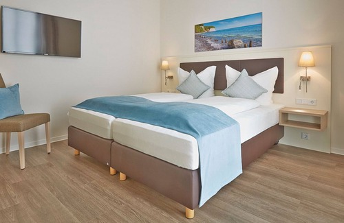 Boergerende-Rethwisch Apartment | Aparthotel Waterkant Suites, Suite 4-77 for up to 6 people.