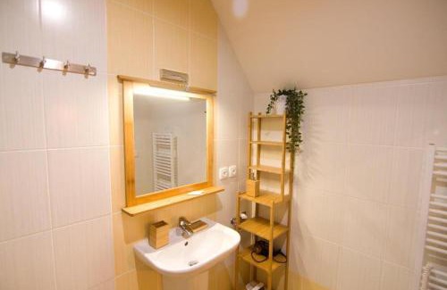 Ruzomberok Apartment | Apartmán Helena 15 a Helena 21 Hrabovo