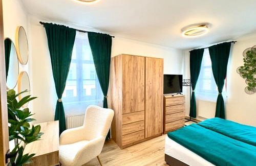 Ceska Lipa Apartment | Apartmány ASYMETRIK s parkováním a možností snidaně