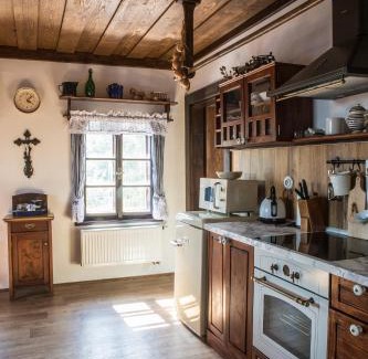 Knezmost Apartment | Apartmány Loučný mlýn