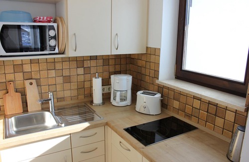 Oy-Mittelberg Apartment | Apartment 'Ferienwohnung Seeglück' with Balcony and Wi-Fi