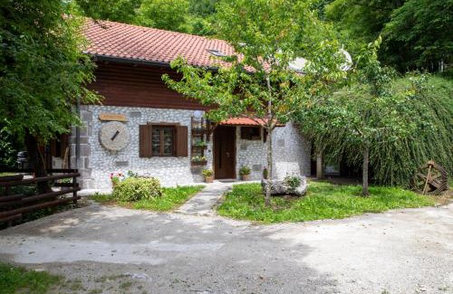 Kobarid Apartment | Apartma Maln