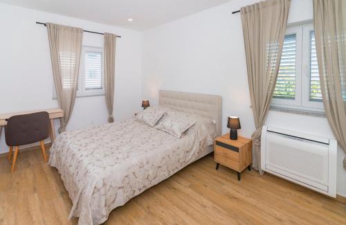 Srima Apartment | Apartman Ana 2