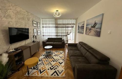 Centar Apartment | Apartman Budva 1