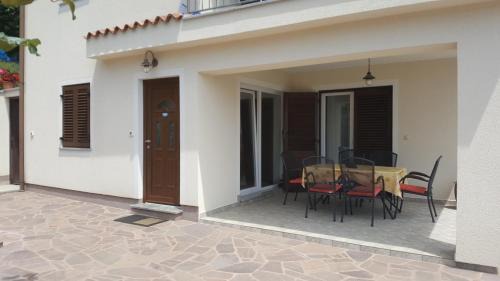 Ika Apartment | Apartman Hana