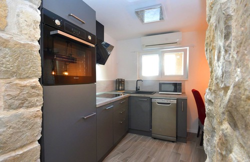 Kastel Sucurac Apartment | Apartman Heritage of Geza