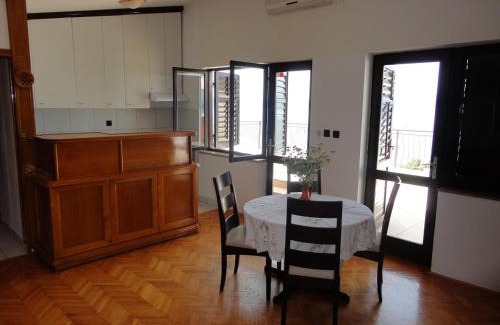 Marusici Apartment | APARTMAN LUCIJAN