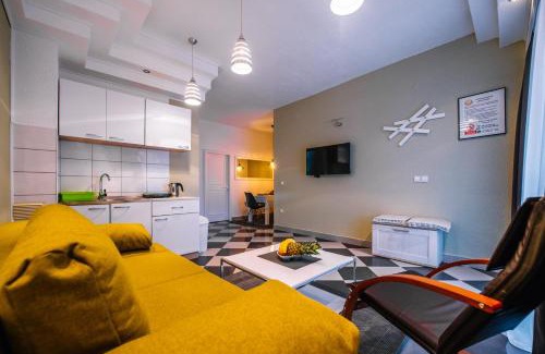 Canton 10 Apartment | Apartman Luka