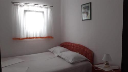 Karlobag Apartment | Apartman Marino- autentični domaćinski smještaj