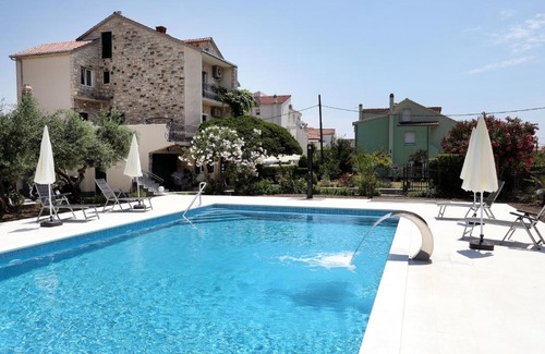 Kastel Novi Apartment | apartman Petrič
