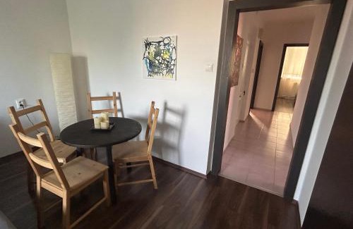 Dunajska Streda Apartment | Apartman Rose