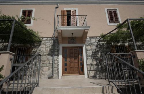 Lukoran Apartment | Apartman Toni