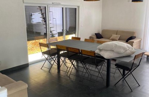 Stanici Apartment | APARTMAN U PRIZEMLJU S 2 SOBE