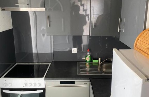 Stanici Apartment | APARTMAN U PRIZEMLJU S 2 SOBE