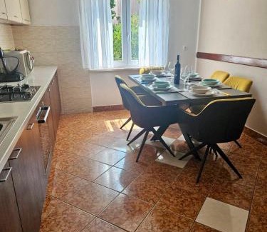 Municipality of Omisalj Apartment | Apartmani Anna