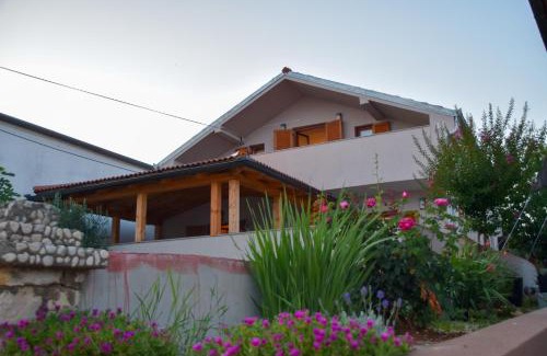 Central Dalmatia Apartment | Apartmani Dina 2