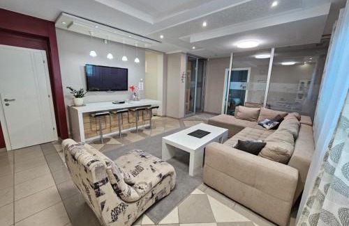 Mali Radic Apartment | Apartmani EMA Bihać