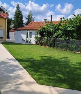Niksic Apartment | Apartmani Emily & Jully