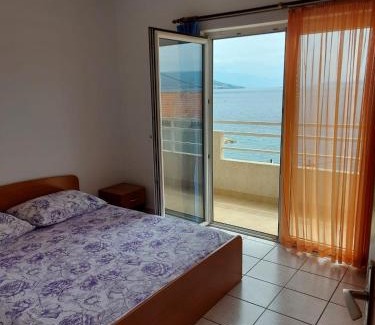 Dugi Rat Apartment | Apartmani Karla