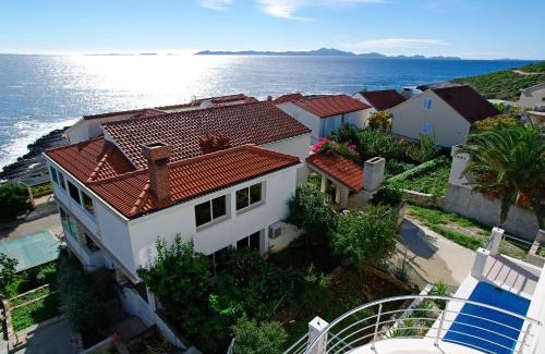 Zavalatica Apartment | Apartmani Marelic - Sun Beach