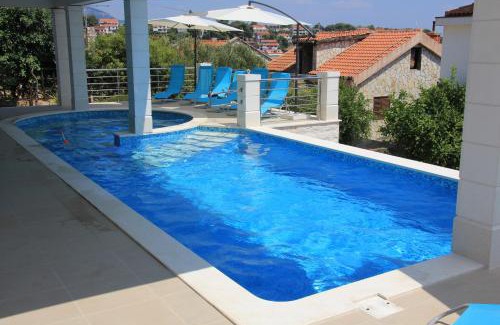 Zavalatica Apartment | Apartmani Marelic - Sun Beach