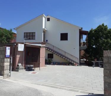 Karlobag Apartment | Apartmani Mate Vrban