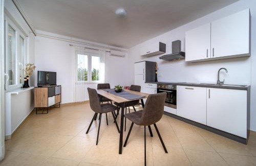 Barbat na Rabu Apartment | Apartmani Milena