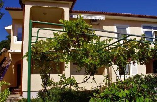 Barbat na Rabu Apartment | Apartmani Milena