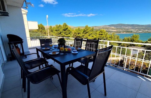 Municipality of Trogir Apartment | Apartmani Mirta