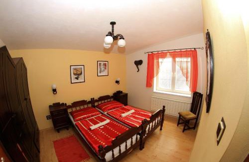 Liptovsky Jan House | Apartmanovy dom Cottage