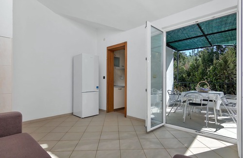Pokrivenik Apartment | Apartment and Rooms Nikola (38301-A14) - Zastrazisce - island Hvar