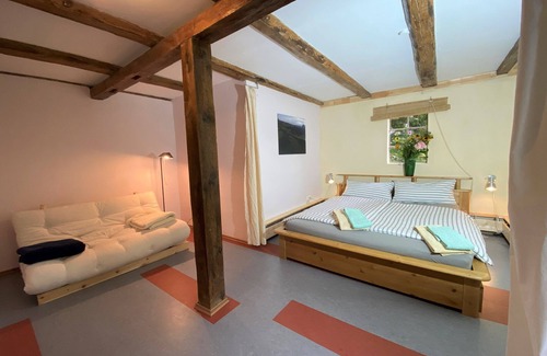 Amt Neuhaus Apartment | Apartment-Romantic-Private Bathroom-Woodland view