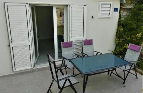 Cove Donja Krusica (Donje selo) Apartment | Apartment Žalo