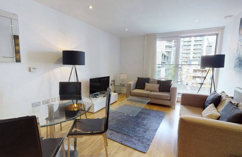 Isle of Dogs Apartment | Apartment ∙ 1 bedroom ∙ 2 guests