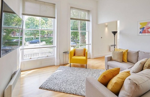 South Cliff Apartment | Apartment 1 @ Easby Hall