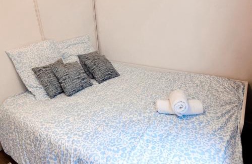 Rosny-sous-Bois Apartment | Apartment 10 mins from Paris