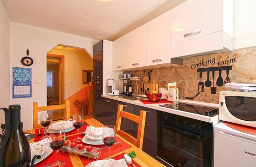 Krnica Apartment | Apartment 2180/55870 (Istria - Krnica), 2500m from the beach