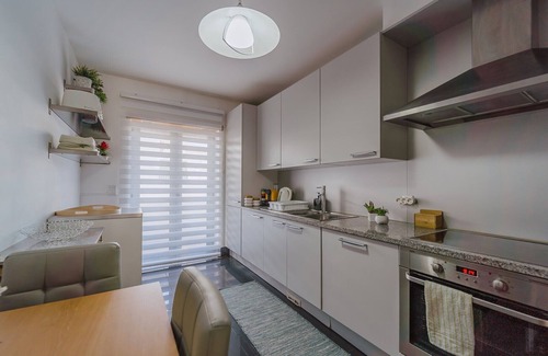 Nazare Apartment | Apartment-2bedroom-1bathroom-petfriendly-garage