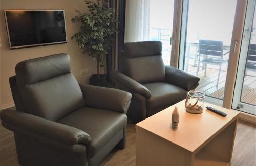 Eckernfoerde Apartment | Apartment 33 "Fördetraum" mit Sauna, Apartmenthaus Hafenspitze Blickrichtung offene See